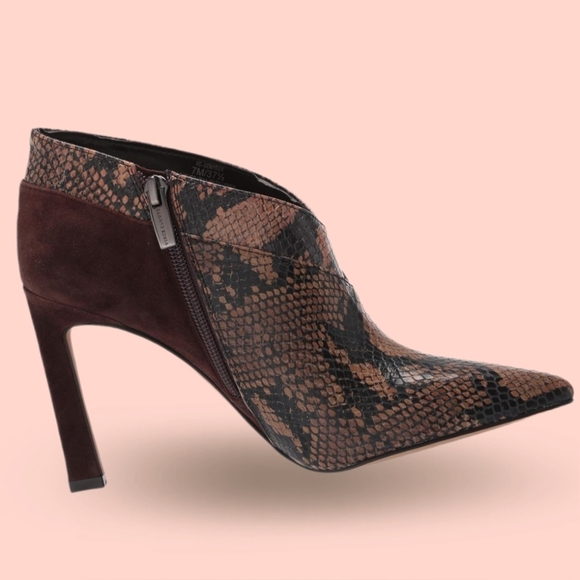 VINCE CAMUTO Women's Sempren Ankle Boot Brown and Black Size 8.5 New - Picture 5 of 15
